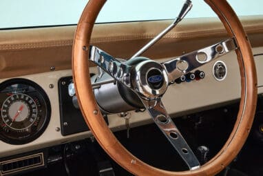 Ford Bronco 1974 Ocean Blue with Tan Soft Top Steering Wheel