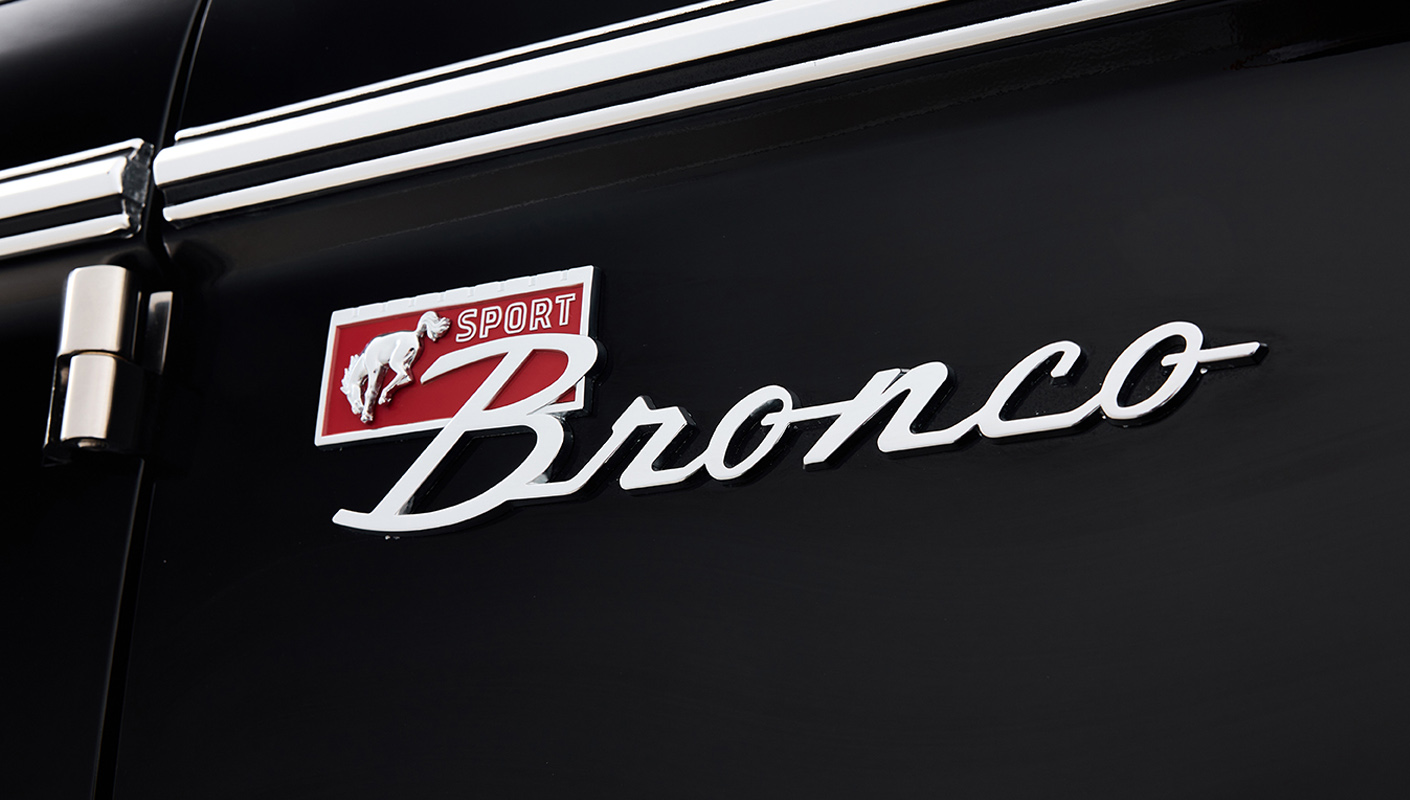 Ford Bronco 1973 Black Coyote Series with Black Soft Top Bronco Sport Badge