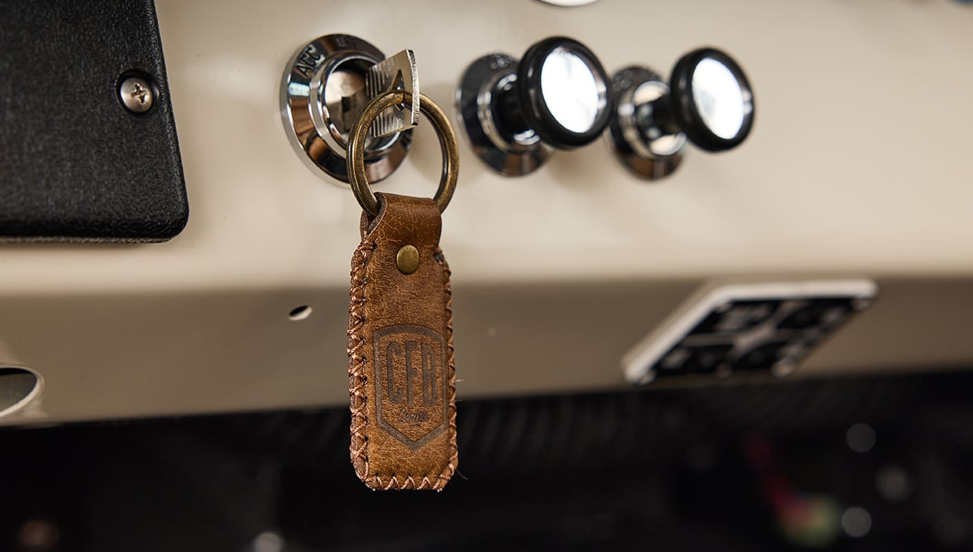 Ford Bronco 1974 Harvest Moon Coyote Series Keychain
