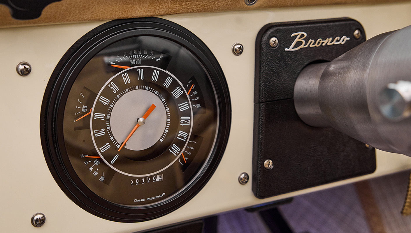 Classic Instruments speedometer