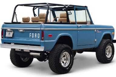 1970 Ford Bronco in Stars and Stripes Blue with family roll cage