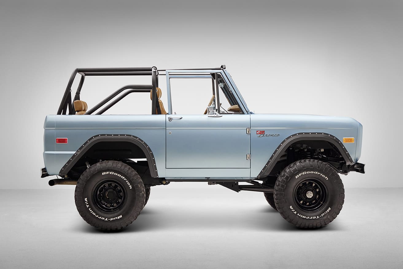 1976 Ford Bronco in Brittany Blue profile