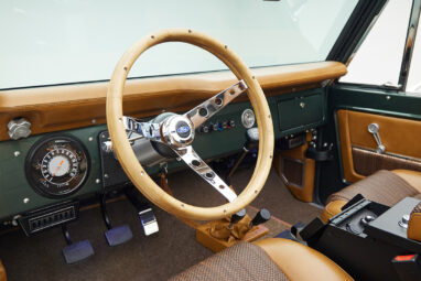 1973 classic ford bronco in highland green steering wheel