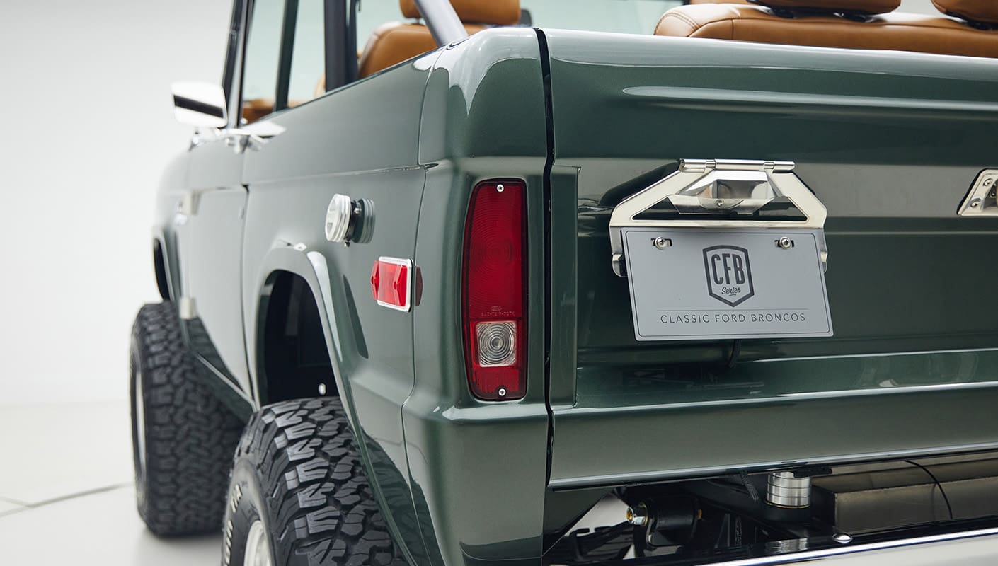 1973 classic ford bronco in highland green driver rear detail